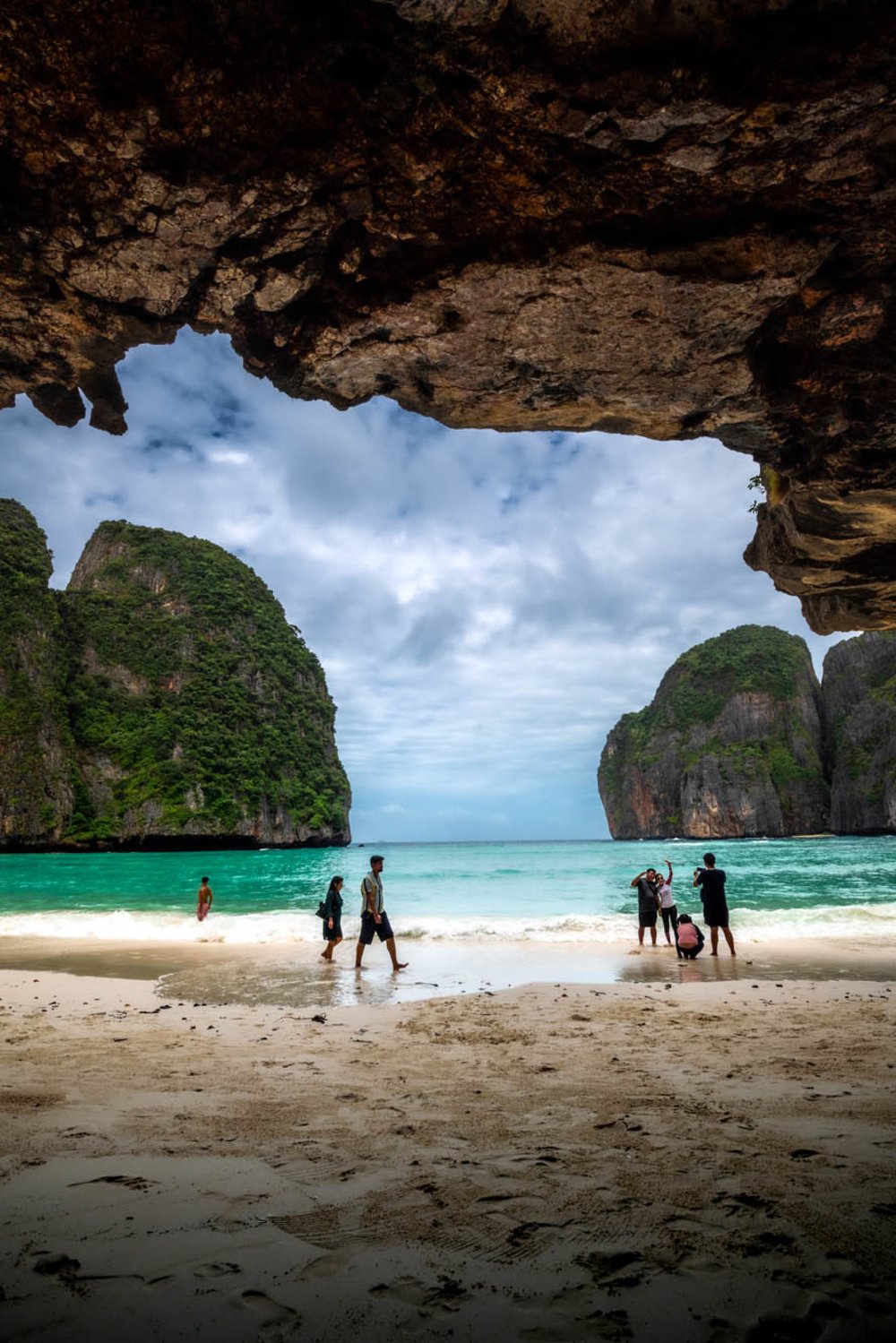 อ่าวมาหยา เกาะพีพี กระบี่