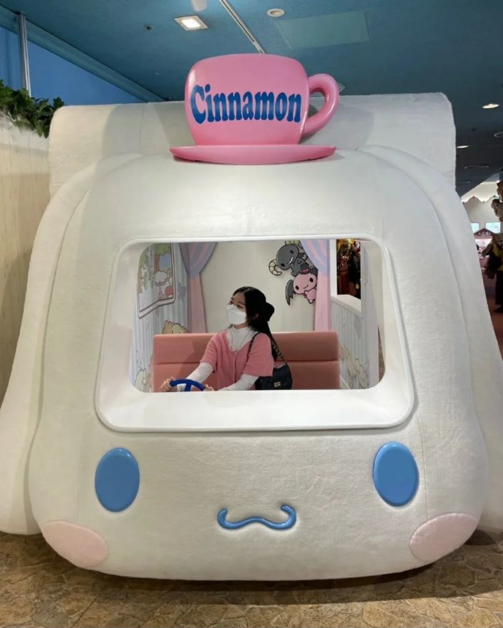 sanrio-puroland-tokyo-2024-mar-2276