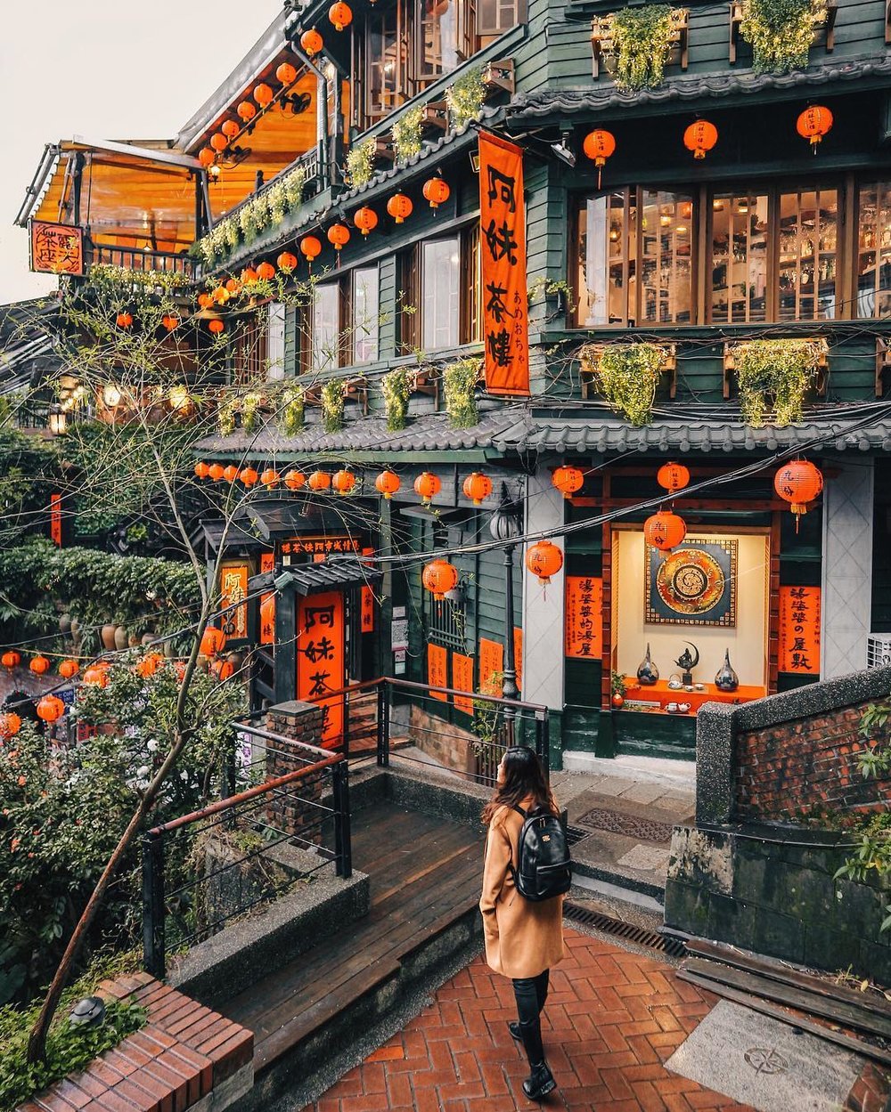 Jiufen spring road trip itinerary in Taiwan