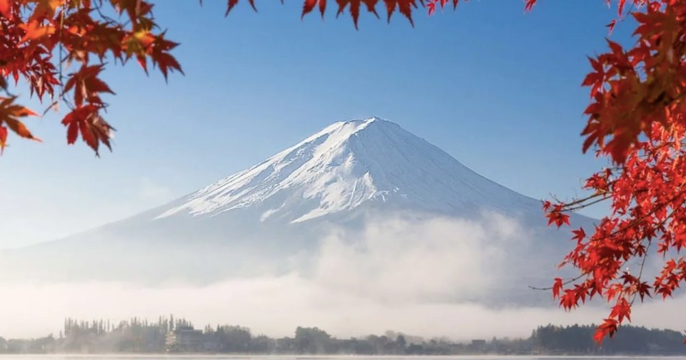 See the foliage start to change colours early October when visiting Japan this autumn! Credits to Klook