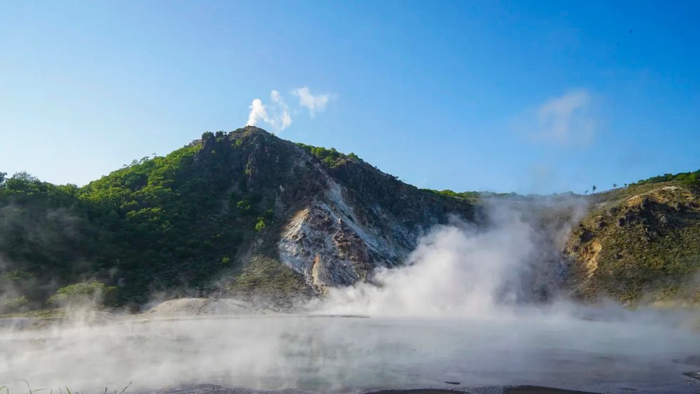 Switch into relaxation mode in Hokkaido's soothing hot springs