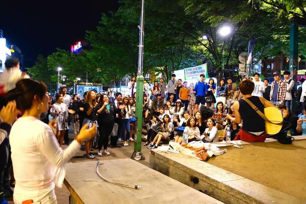 Seoul Street performance