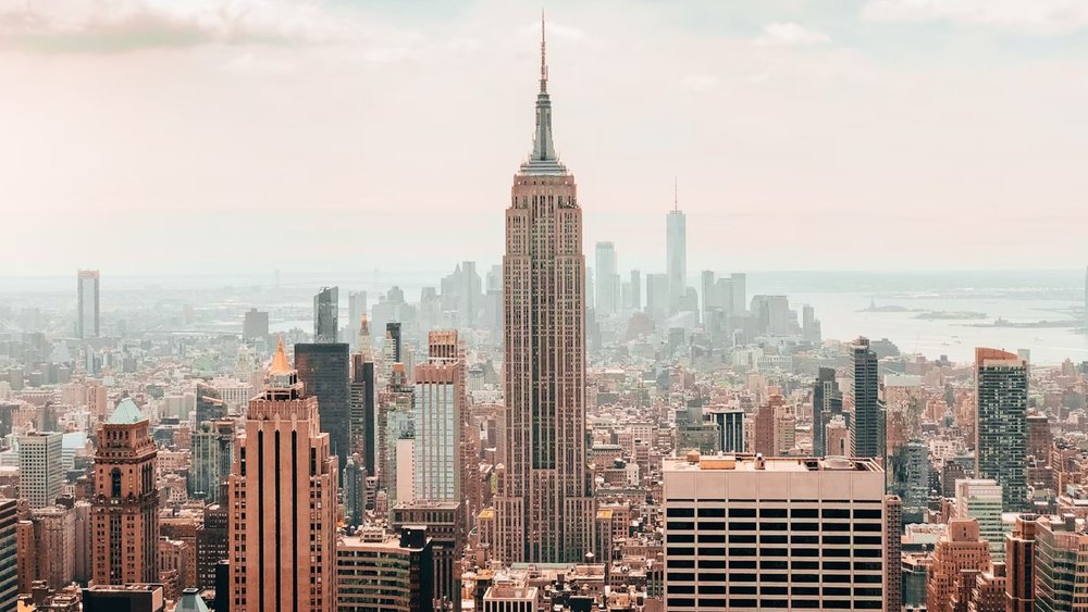 See the entire city atop the Empire State Building. Credits to Christian Ladewig on Unsplash