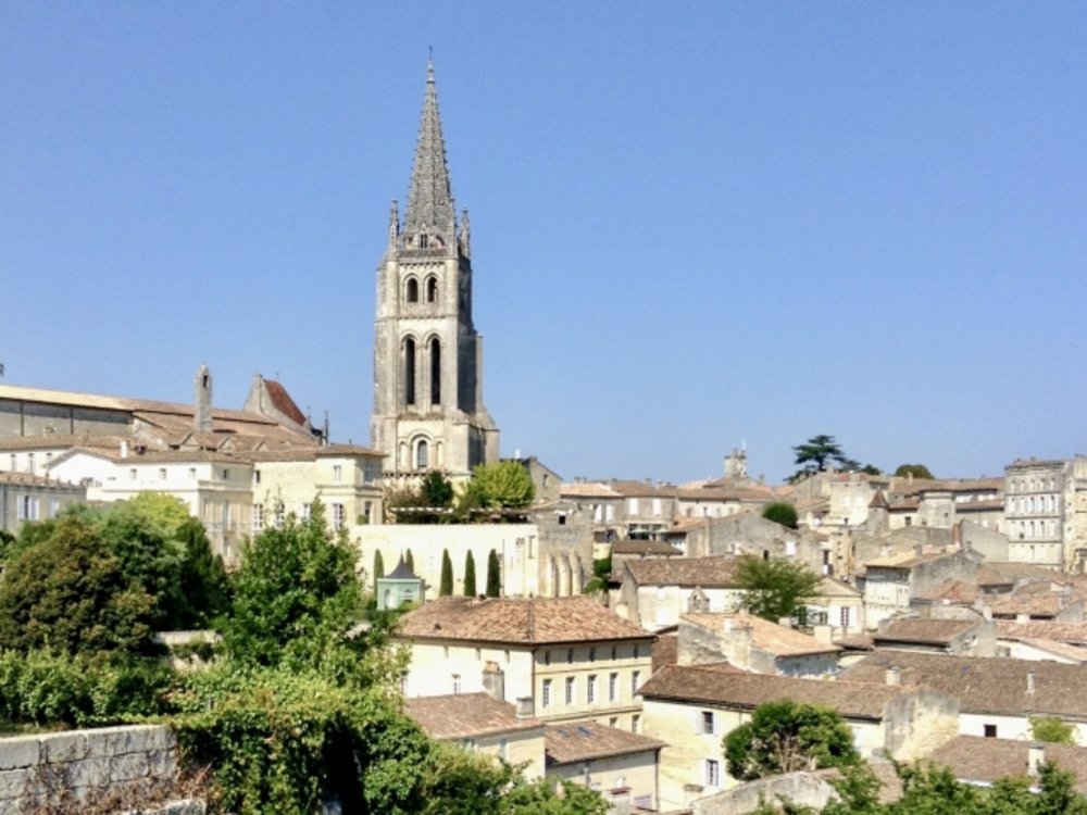  FR ボルドー（Bordeaux）　サンテミリオンのモノリス教会