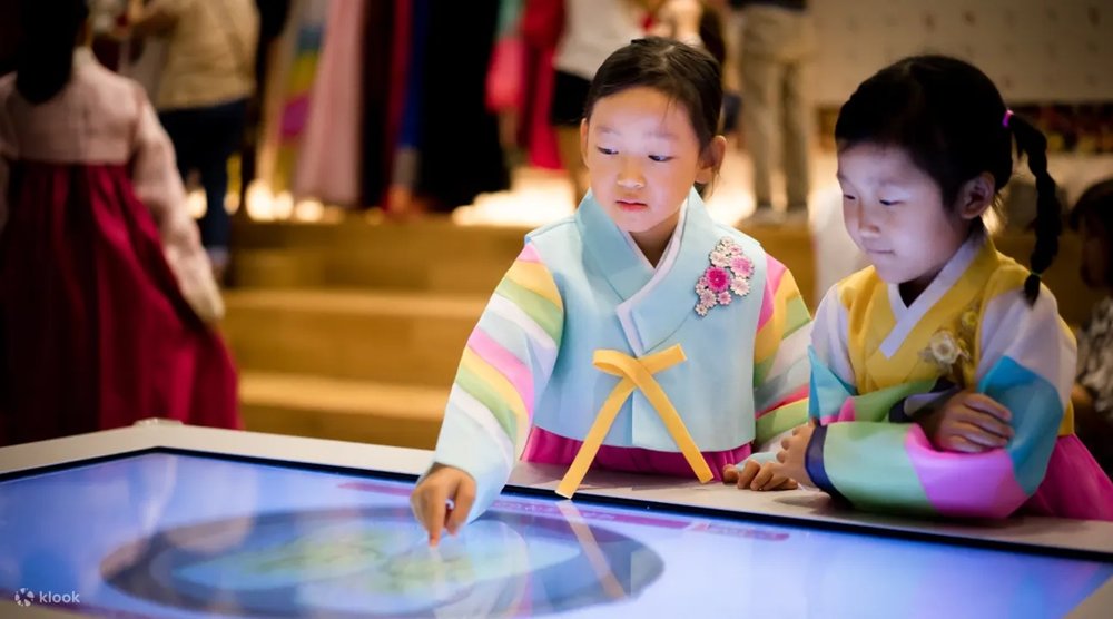 Visit a kimchi museum