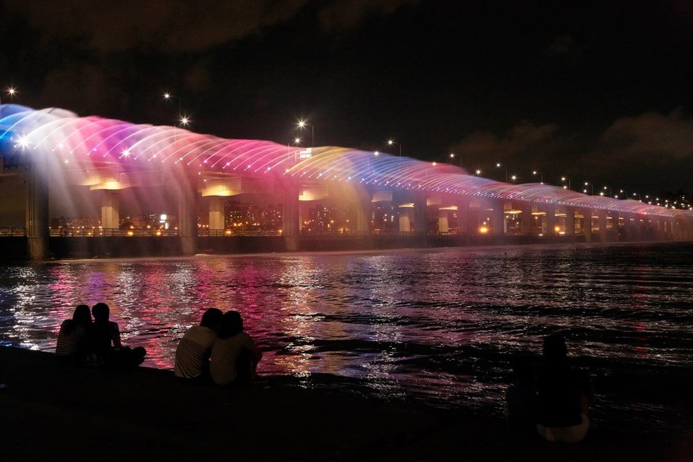 Banpo Fountain show