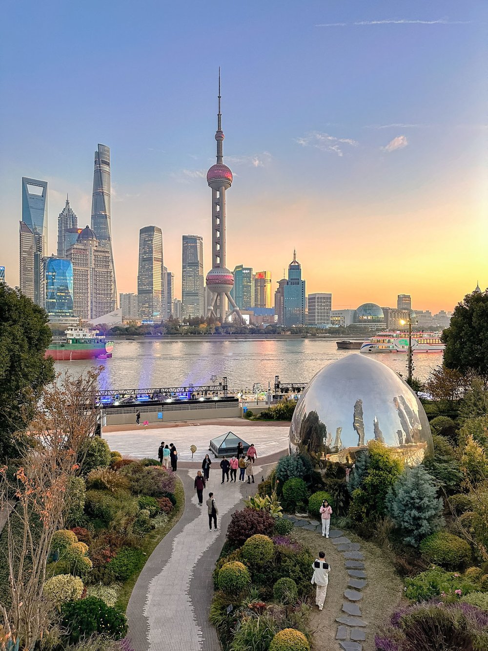 เครดิตภาพ : บนเว็บไซต์ go-graph.com