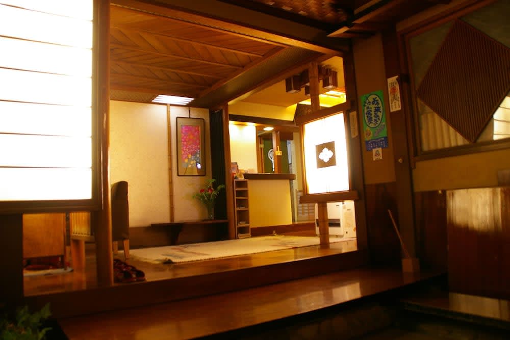 伊根週屋週邊住宿茶六本館飯店