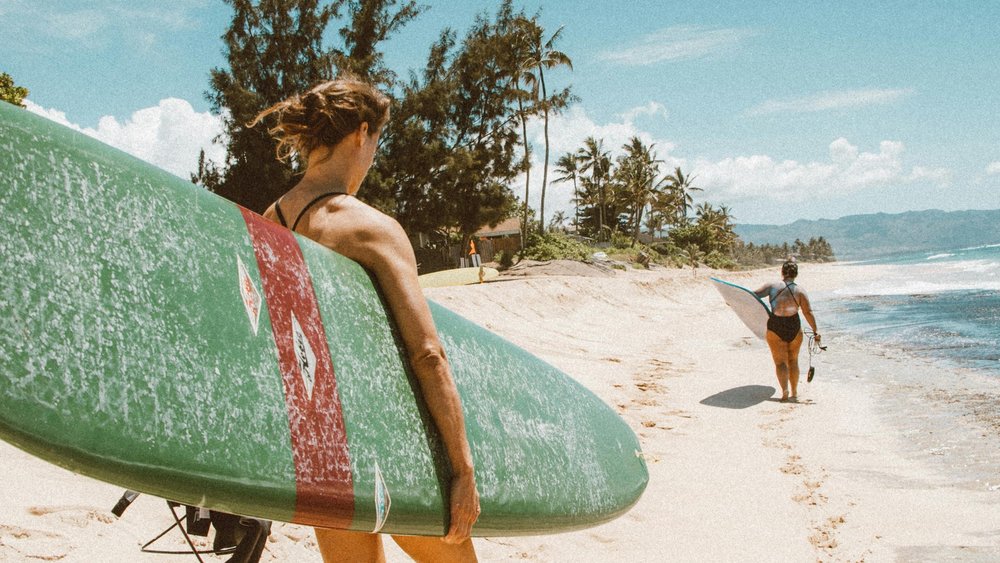 Nothing beats a Hawaiian summer! Credits: Jess Loiterton from Pexels