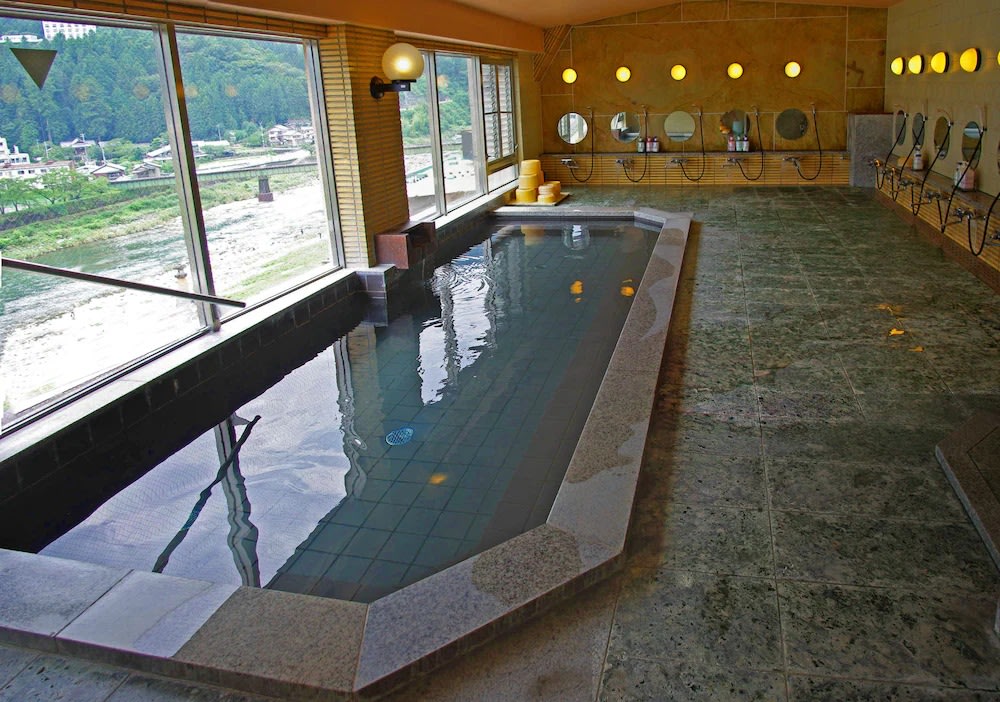 下呂溫泉住宿推薦｜下呂溫泉-悠久之華