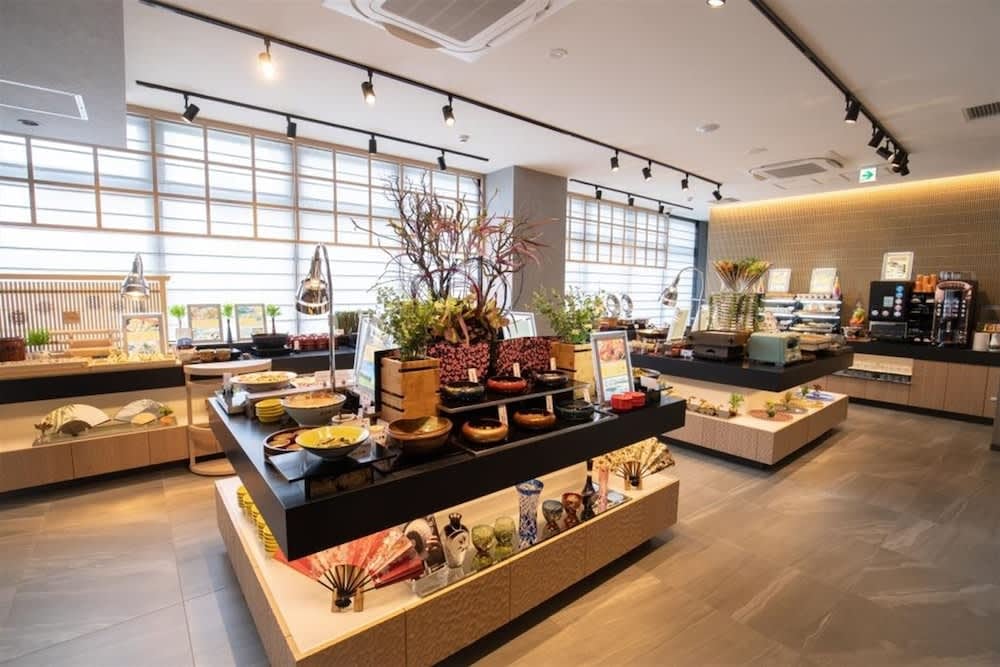 日暮里阿爾蒙特飯店餐廳提供豐富早餐選擇