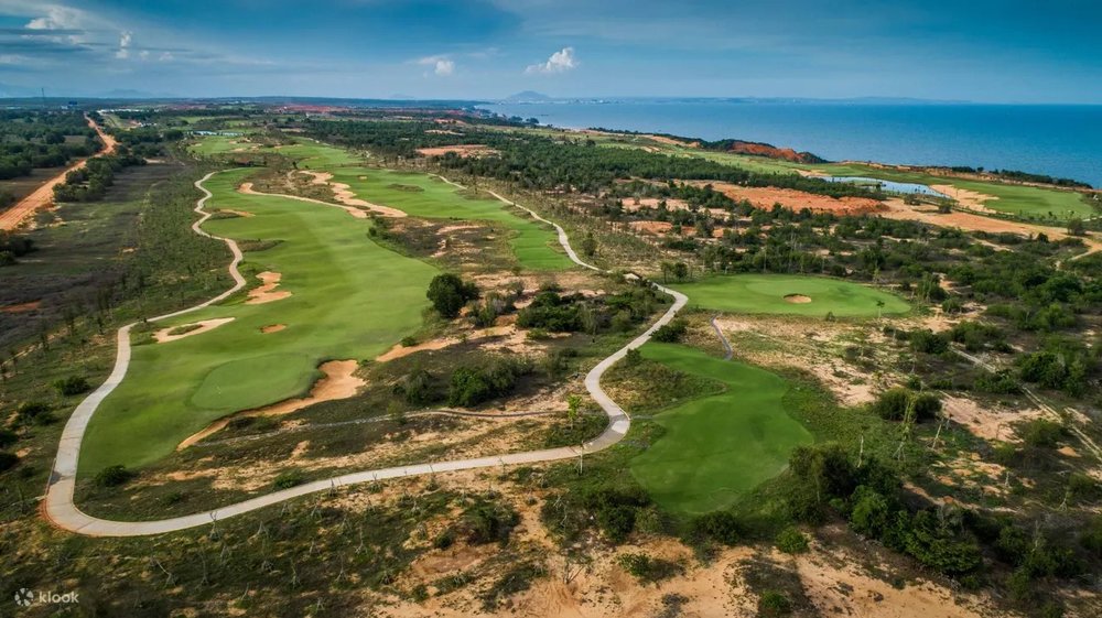Chơi Golf Đẳng Cấp Ở PGA NovaWorld Phan Thiết