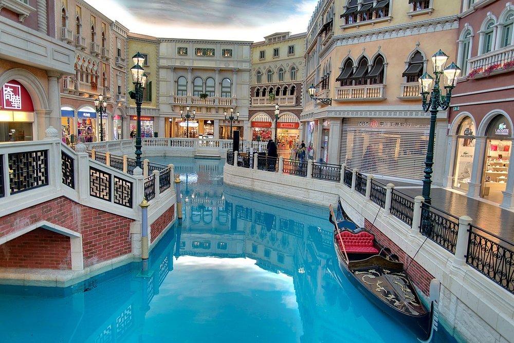 Macau Venetian shops
