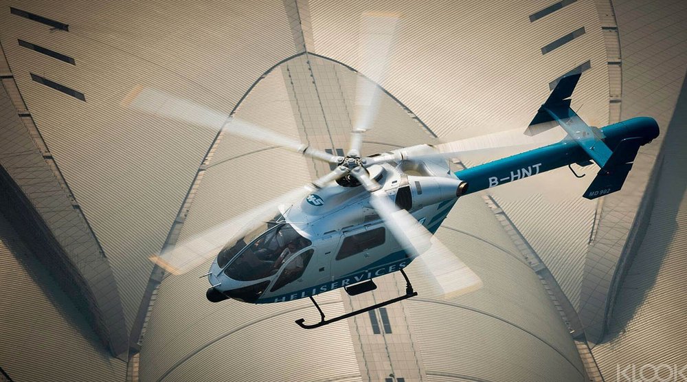 5. ทัวร์เฮลิคอปเตอร์ฮ่องกง (Hong Kong Helicopter Tour)
