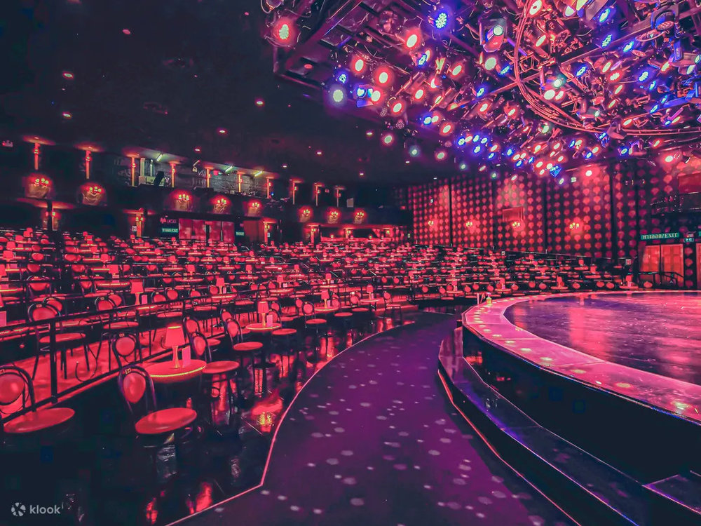 バンコク カリプソキャバレー 座席