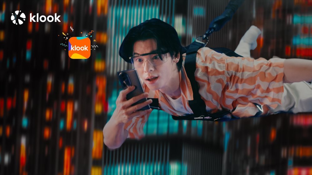 廣告片中許光漢透過Klook展開一連串刺激的冒險旅程,住冰屋、高空彈跳、攀岩樣樣來