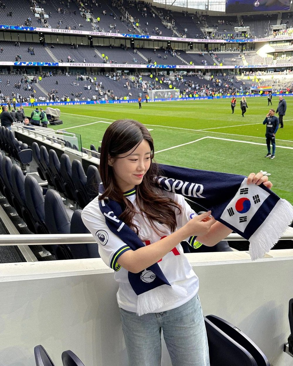 paris-saint-germain-football-match-tickets-parc-des-princes-2024-apr-91886