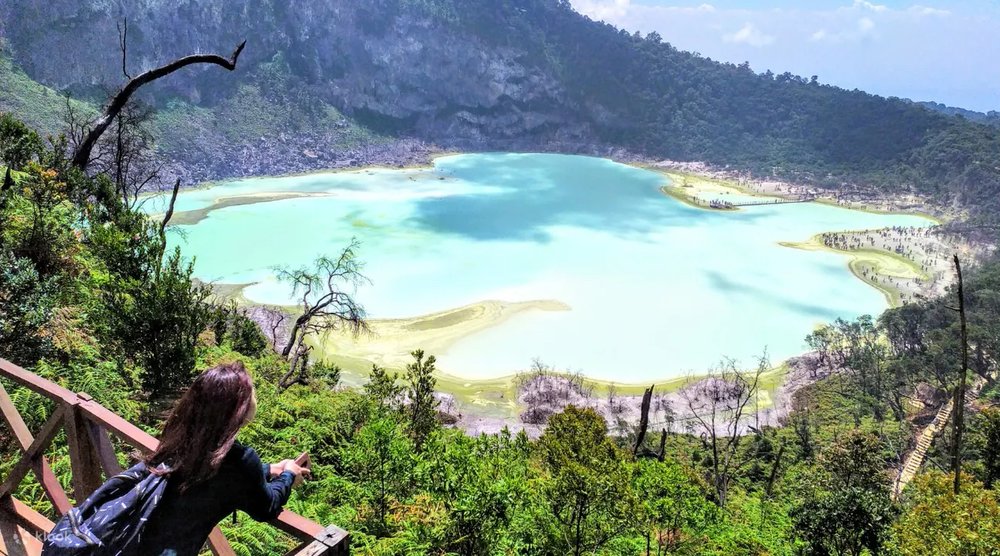 Kawah Putih Tour from Bandung