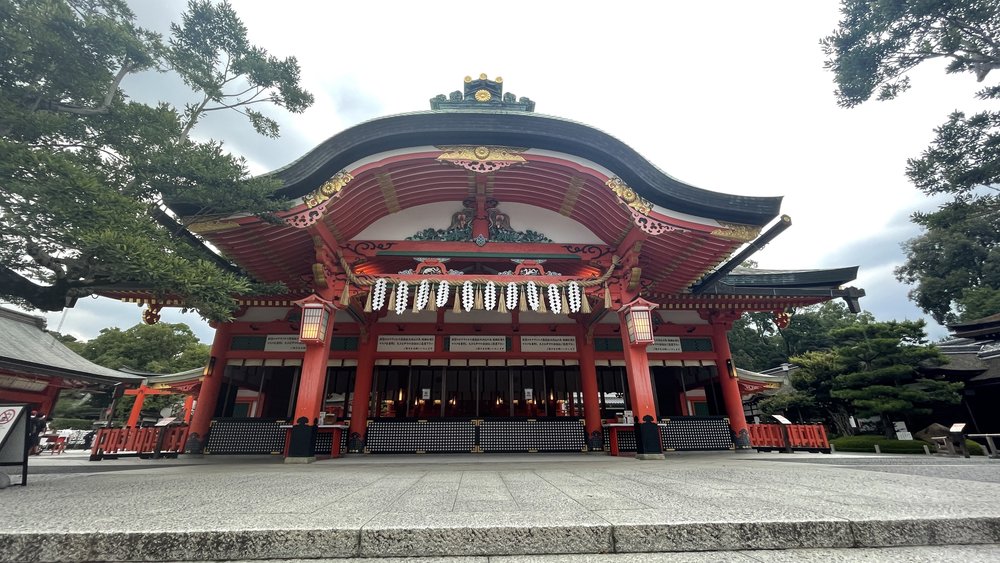 fushimi inari shrine during the day