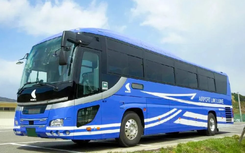 tu-san-bay-kansai-den-osaka