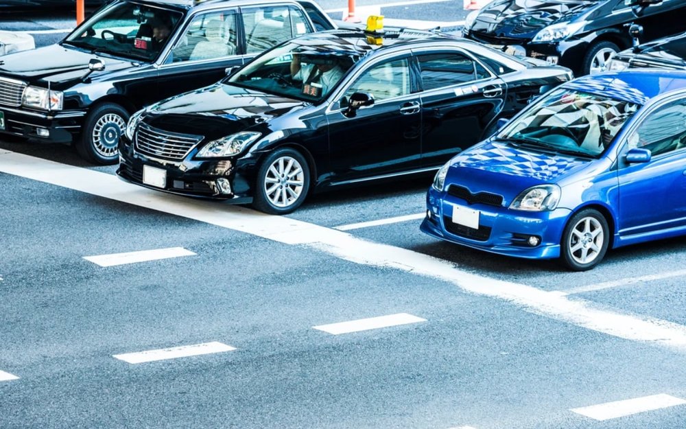 tu-san-bay-kansai-den-osaka