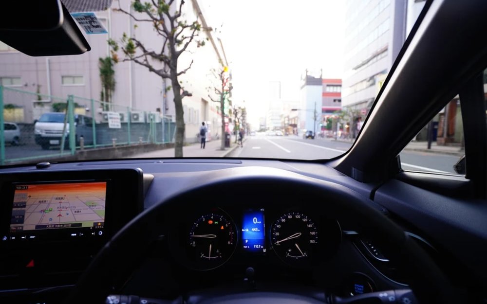 tu-san-bay-kansai-den-osaka