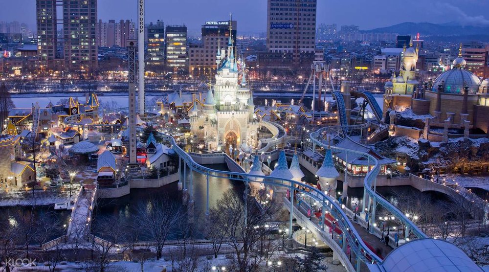 aerial view of lotte world in seoul