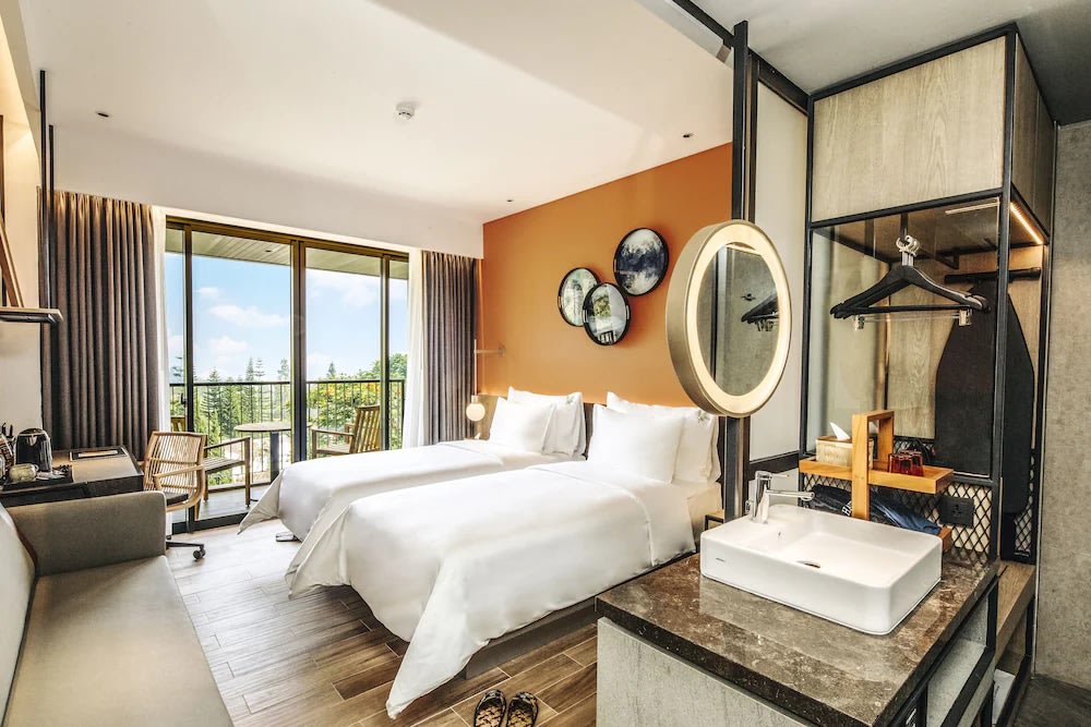 The Botanica Sanctuary - Bedroom 1