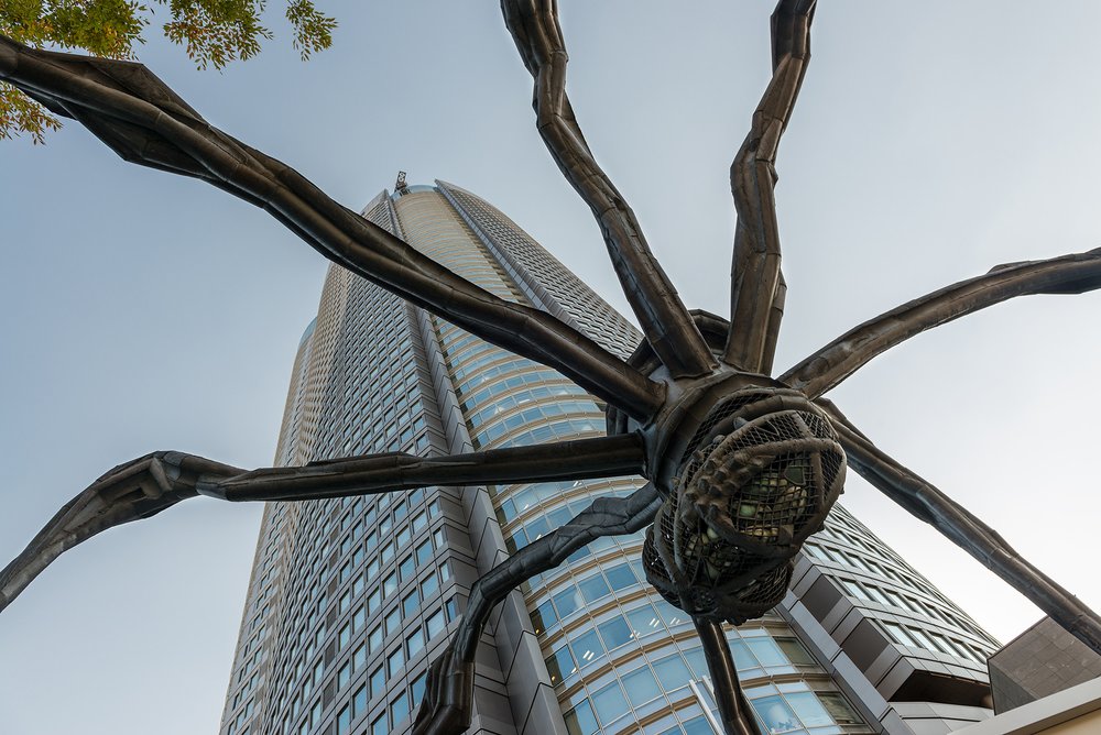 Find the giant spider statue