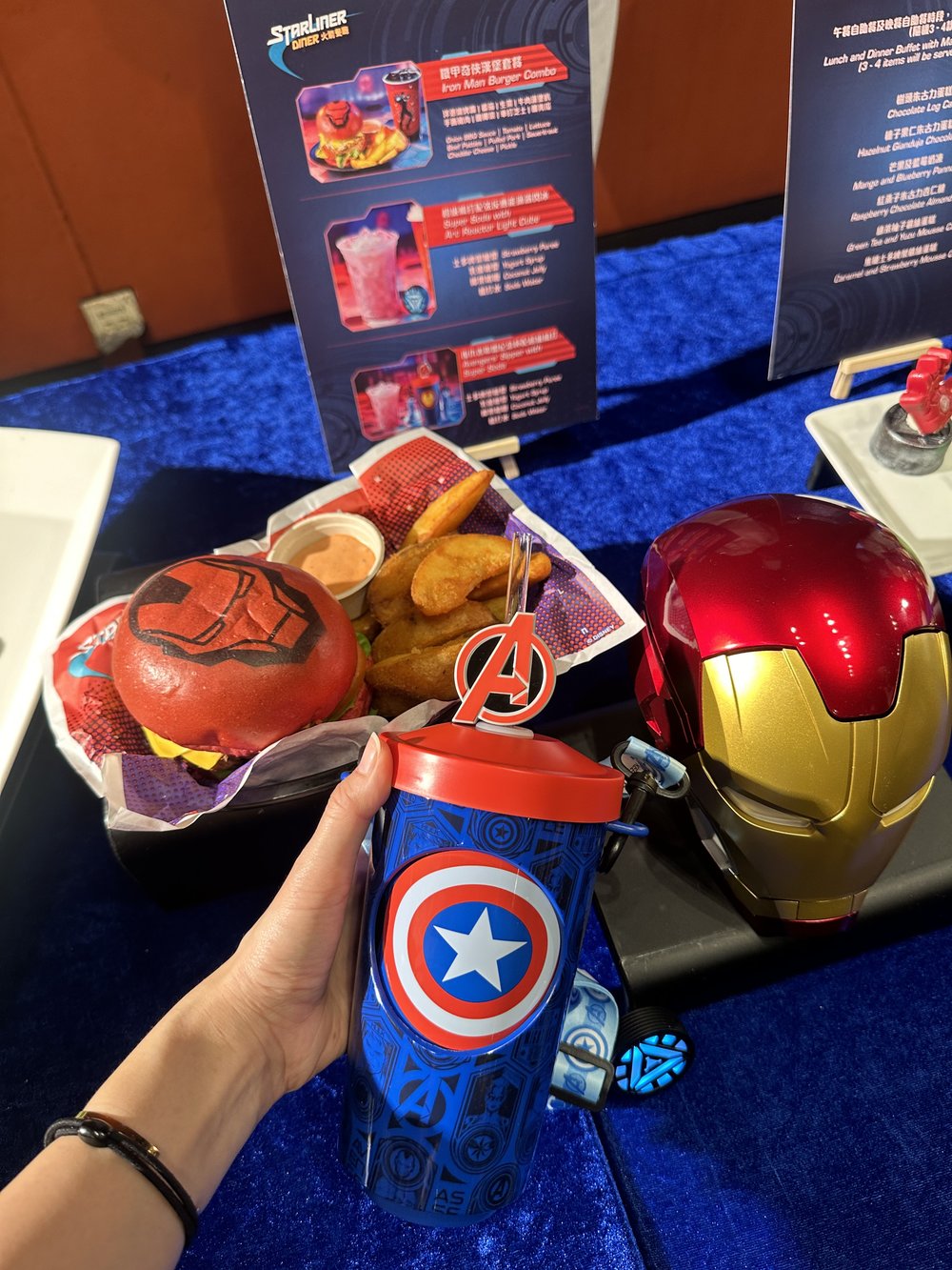 香港迪士尼 Marvel