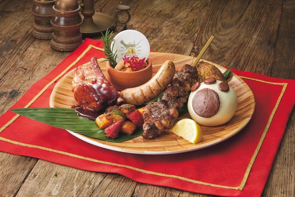 USJ モンスターハンターワールド 2024 モンスターハンター USJ祭 "一狩りいこうせ!”プレート