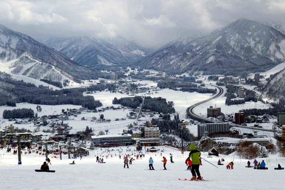 越後湯澤 Snow Resort at Echigo Yuwaza Niigata - Joetsu Shinkansen