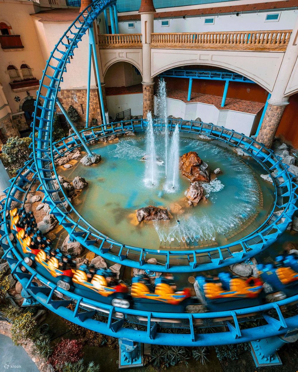 inside lotte world seoul