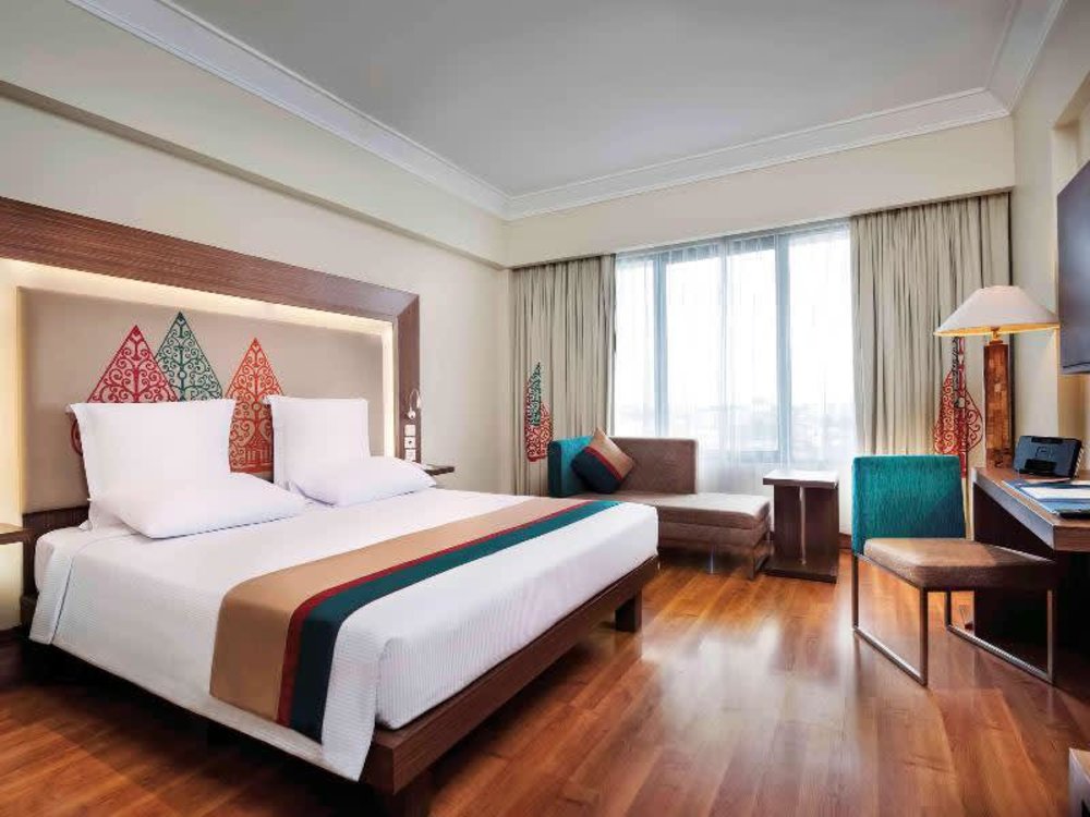 Novotel Solo Hotel - Bedroom