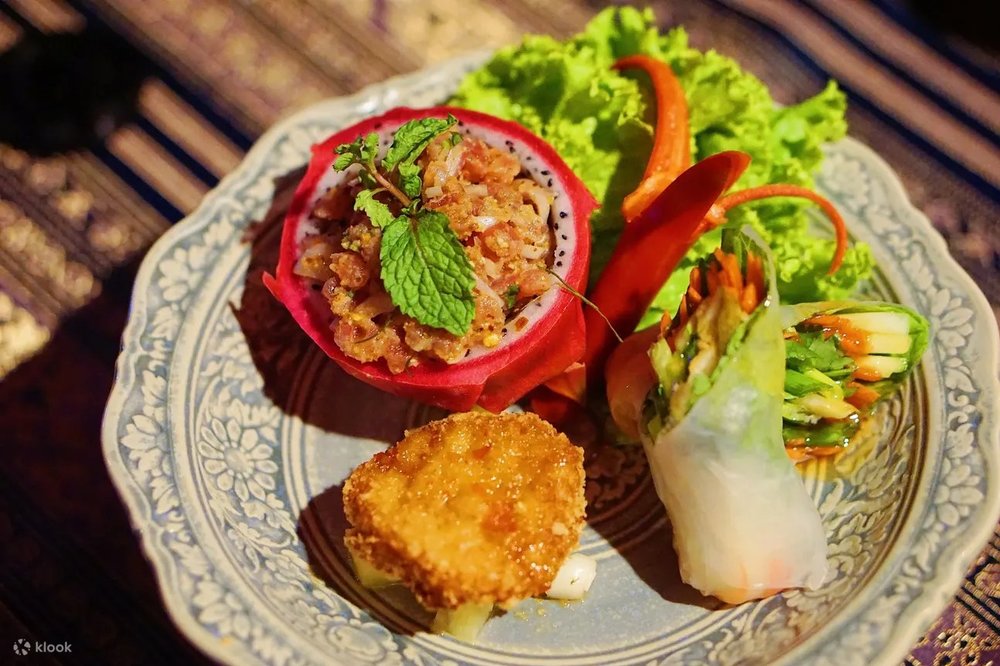 an uong o siam chit lom bts bangkok