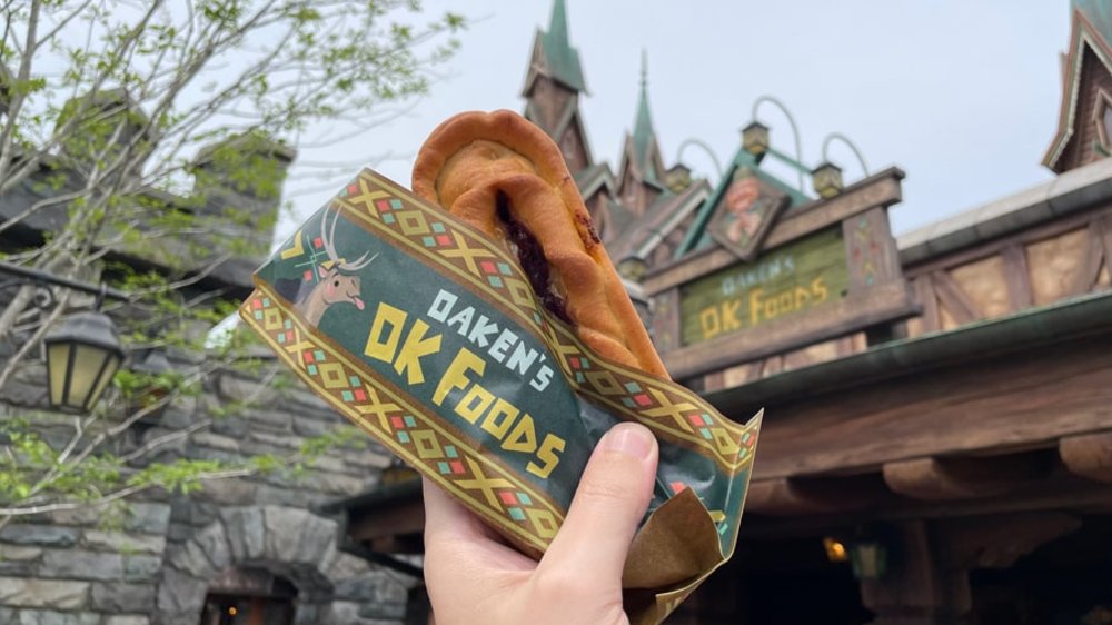 where to eat at fantasy springs