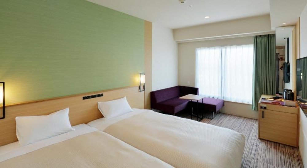 大阪難波光芒飯店房型|標準雙床房-市景