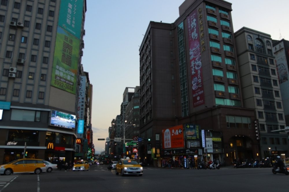 台湾　大通りの様子