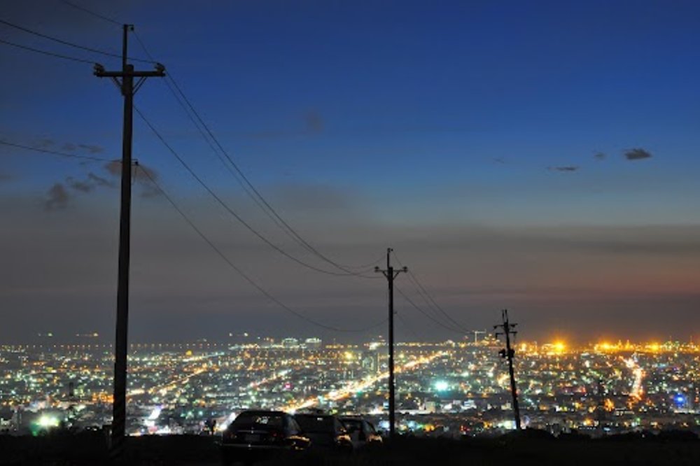 台湾 コンセント 電圧