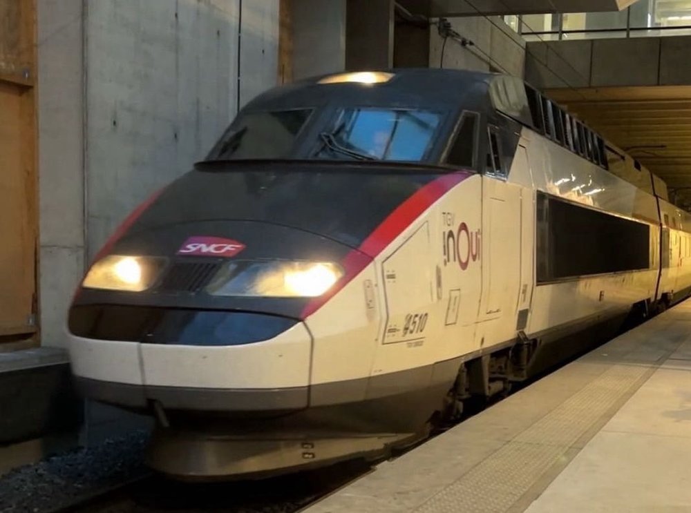 シャルル・ド・ゴール空港駅　TGV フランス