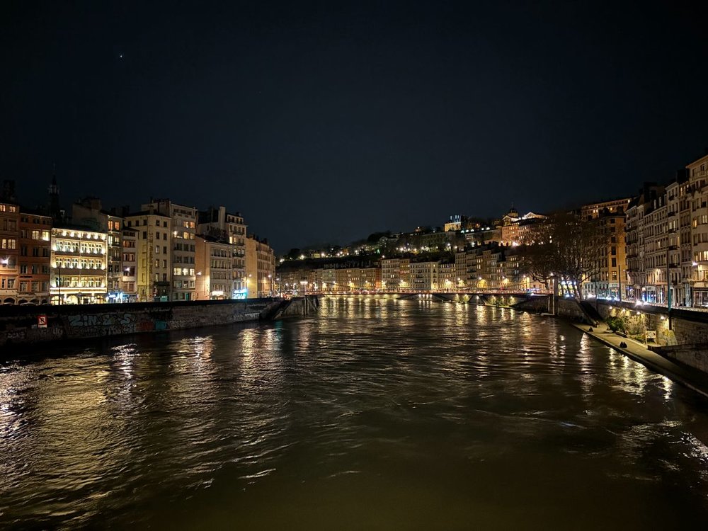 FR フランス リヨン [夜景]