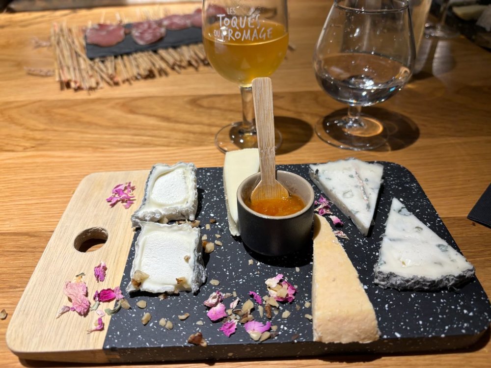 FR フランス リヨン [食事②]