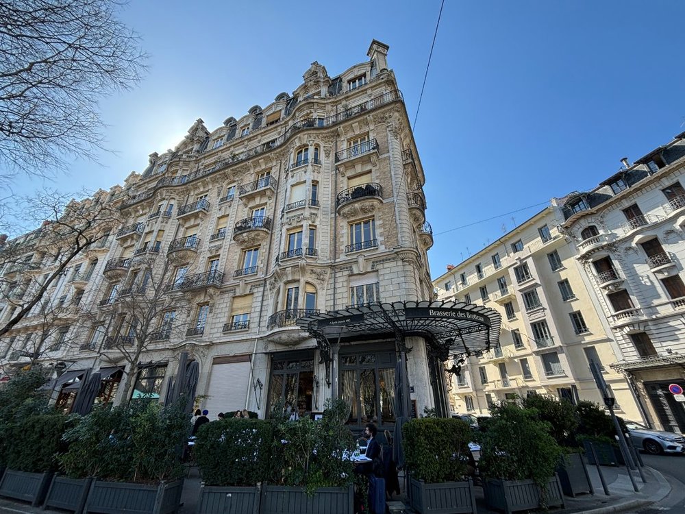 FR フランス リヨン [Brasserie des Brotteaux]