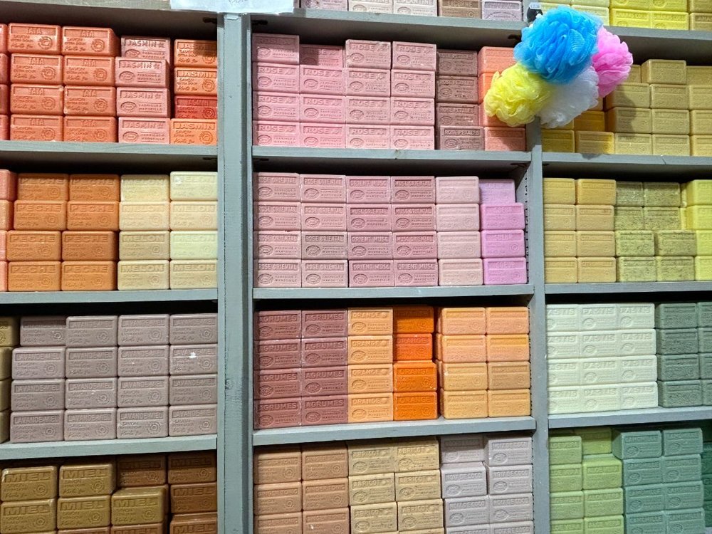 FR フランス リヨン [La Maison du savon de Marseille]