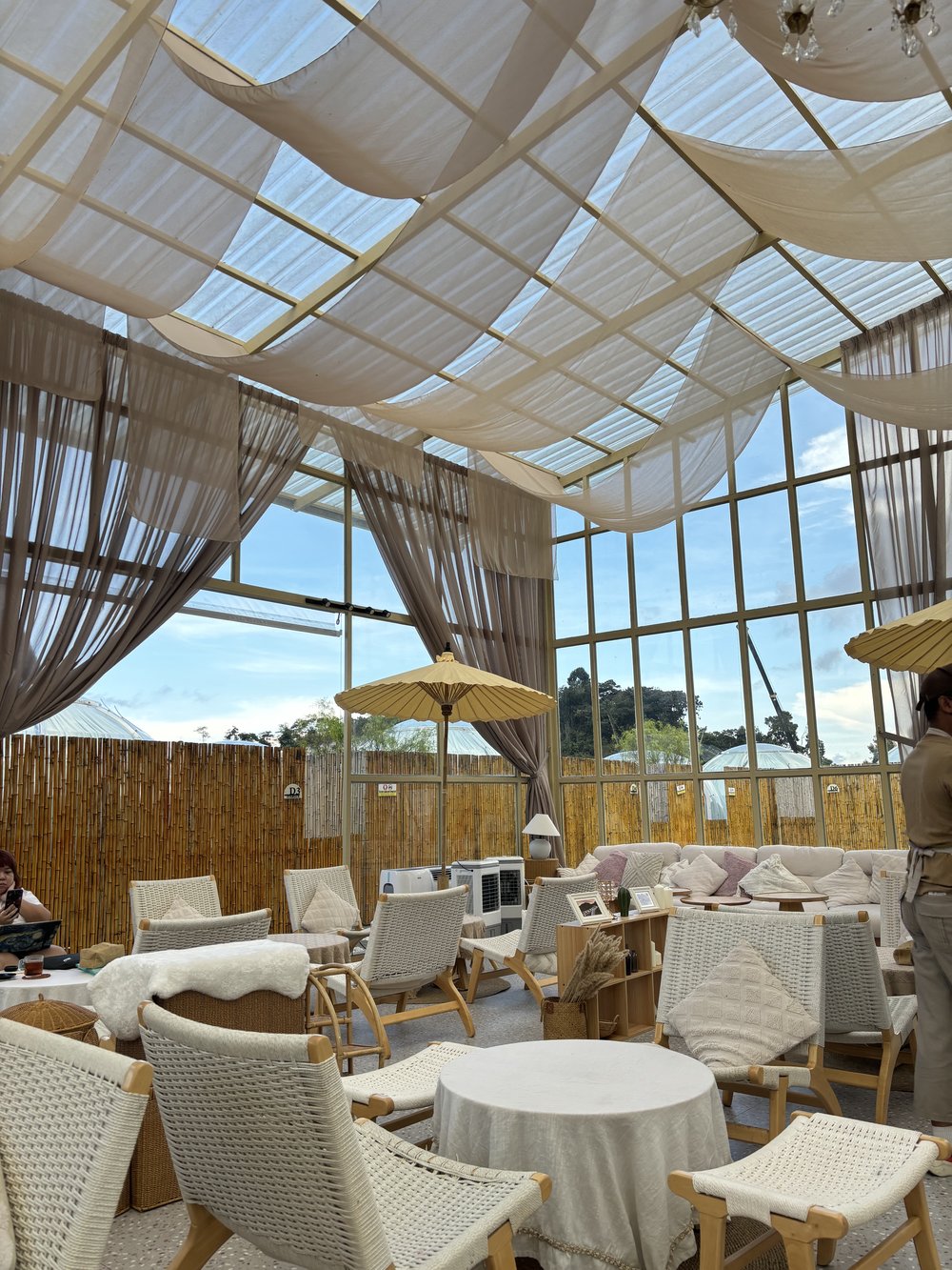 MY Stellar Golden Hills