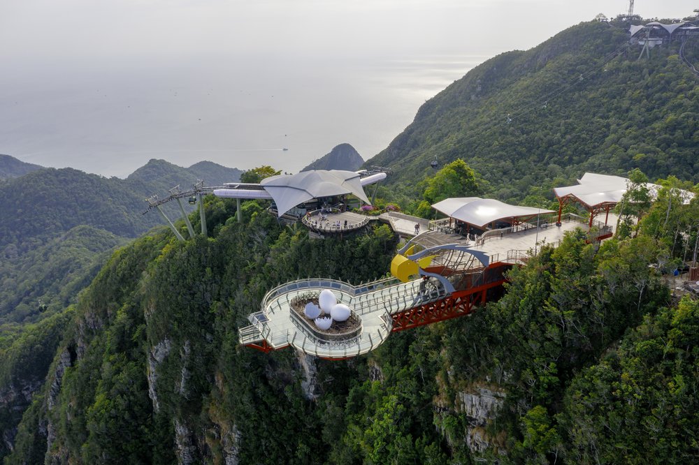 Eagle's Nest SkyWalk at Langkawi Cable Car