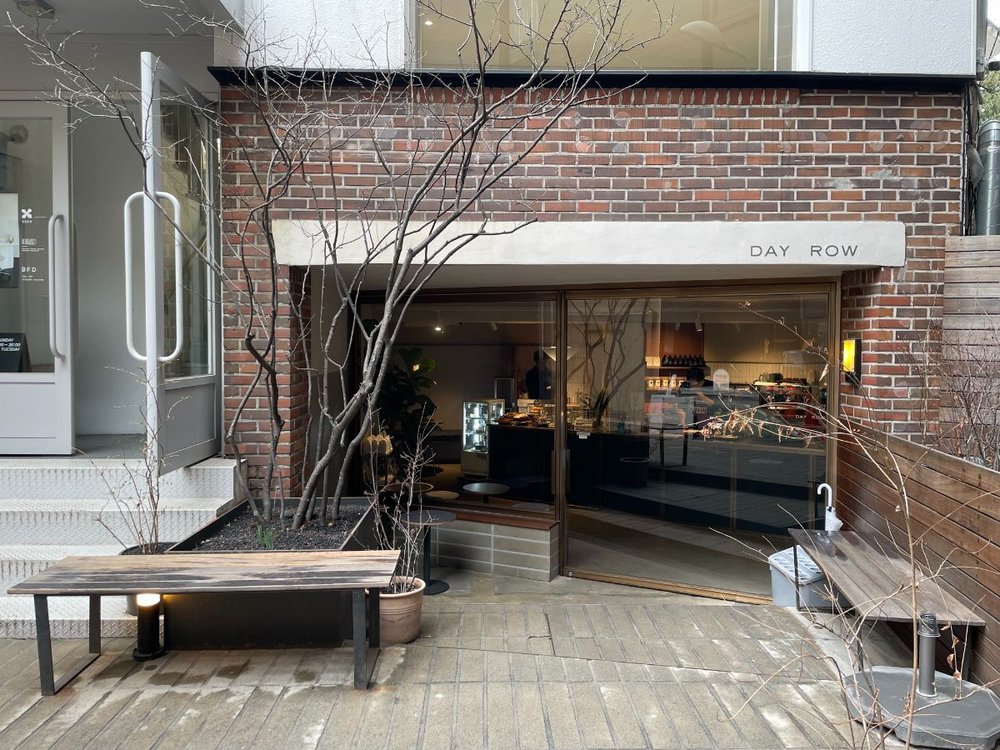 韓国・ソウルの人気カフェ10選!渡韓歴5年のライターが厳選 9.DAY ROW(漢南)