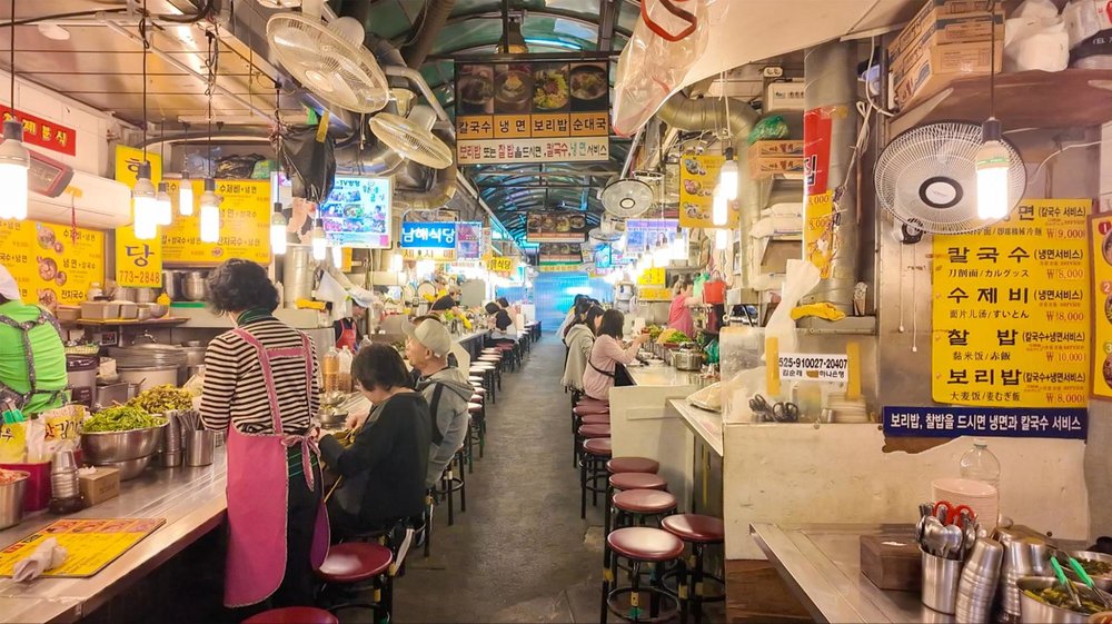 絶対ハマる!韓国旅行2泊3日最新モデルコース!費用はいくら? 南大門カルグクス横丁