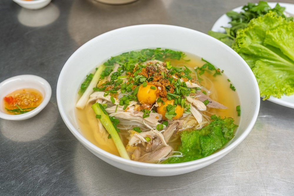 Quán Phở Gà Châm - "Đắt Xắt ra Miếng"