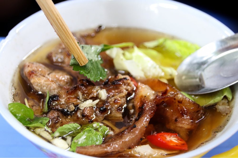 Quán Bún Chả Ta - Ngây Ngất Từ Miếng Đầu Tiên